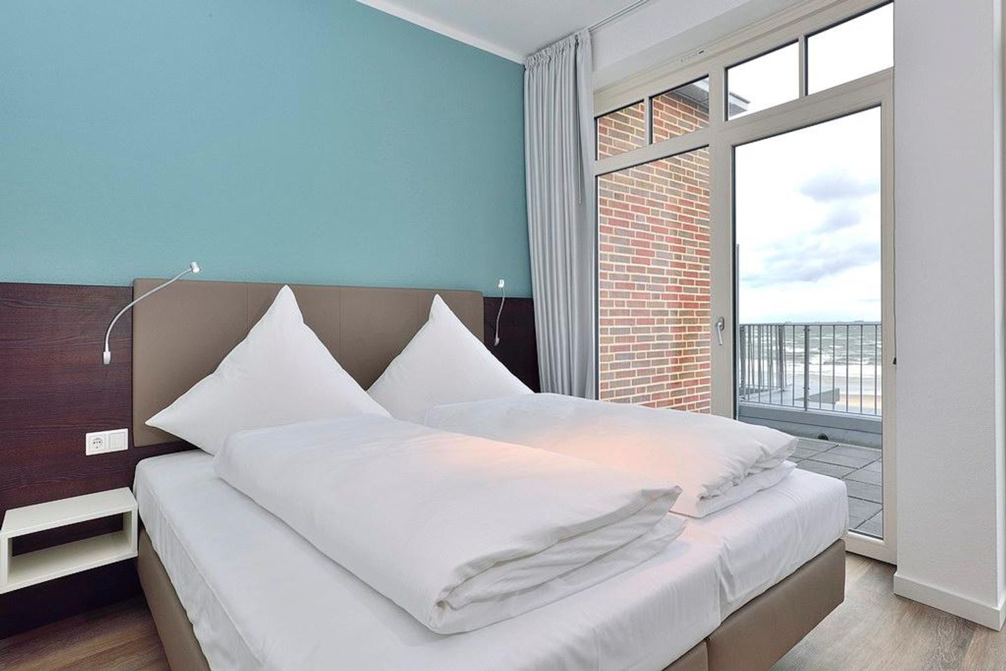 Aparthotel Anna Düne Aparthotel Anna Düne 2-35 Wangerooge - Schlafzimmer mit Doppelbett