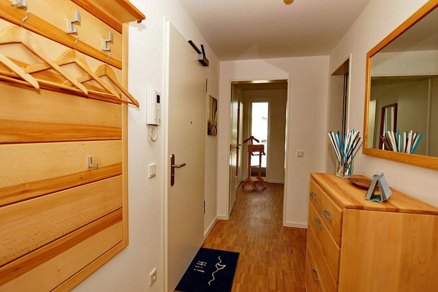 DünenResort Binz DünenResort Binz 418 Rügen - Flur mit Garderobe