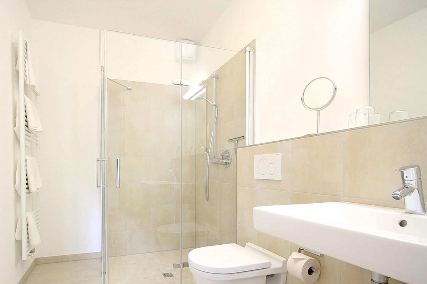 Ferienvillen Anna Düne Ferienvillen Anna Düne 1-01 Wangerooge - Badezimmer mit Dusche