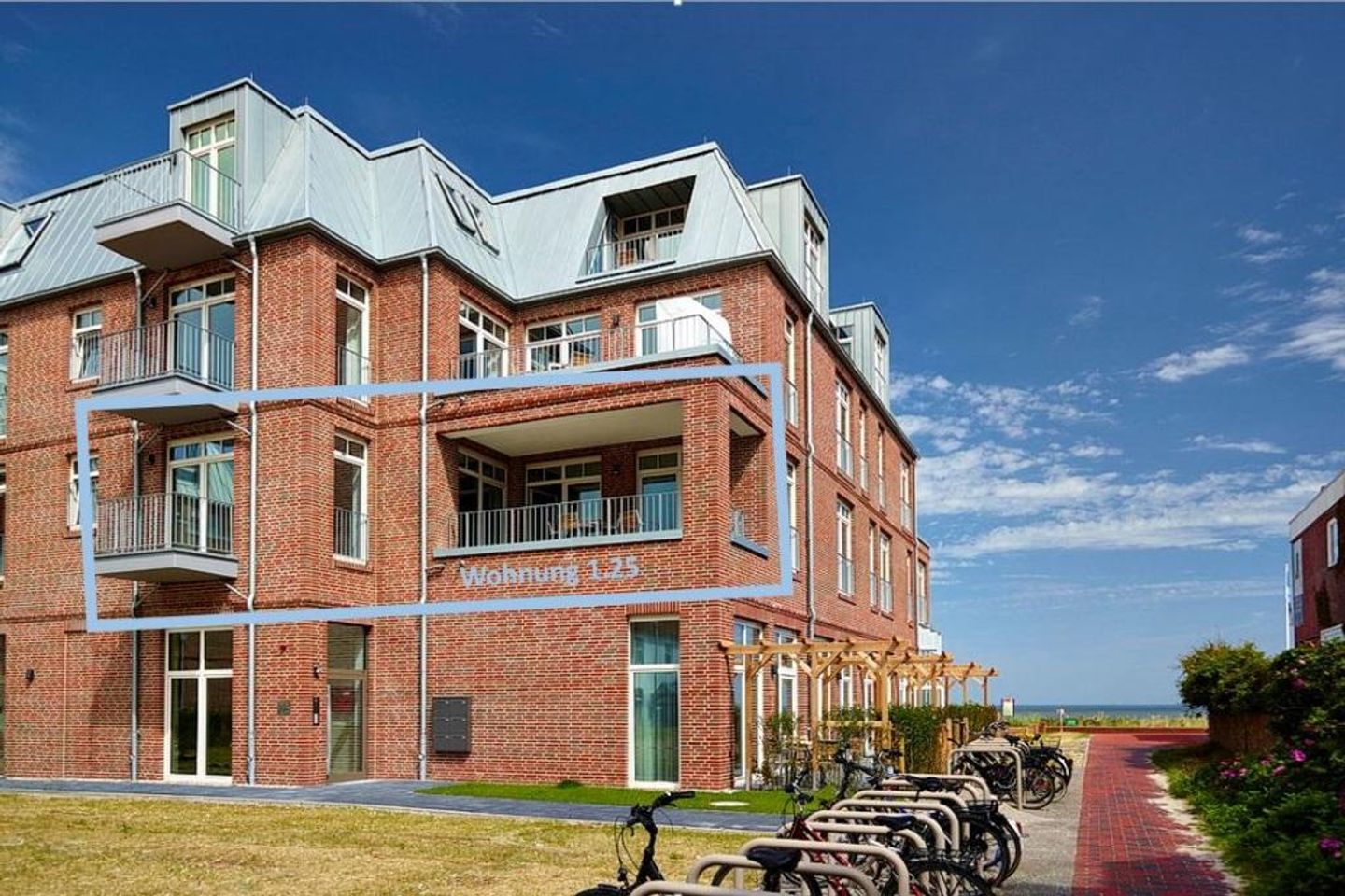 Aparthotel Anna Düne Aparthotel Anna Düne 1-25 Wangerooge - Außenansicht mit Markierung