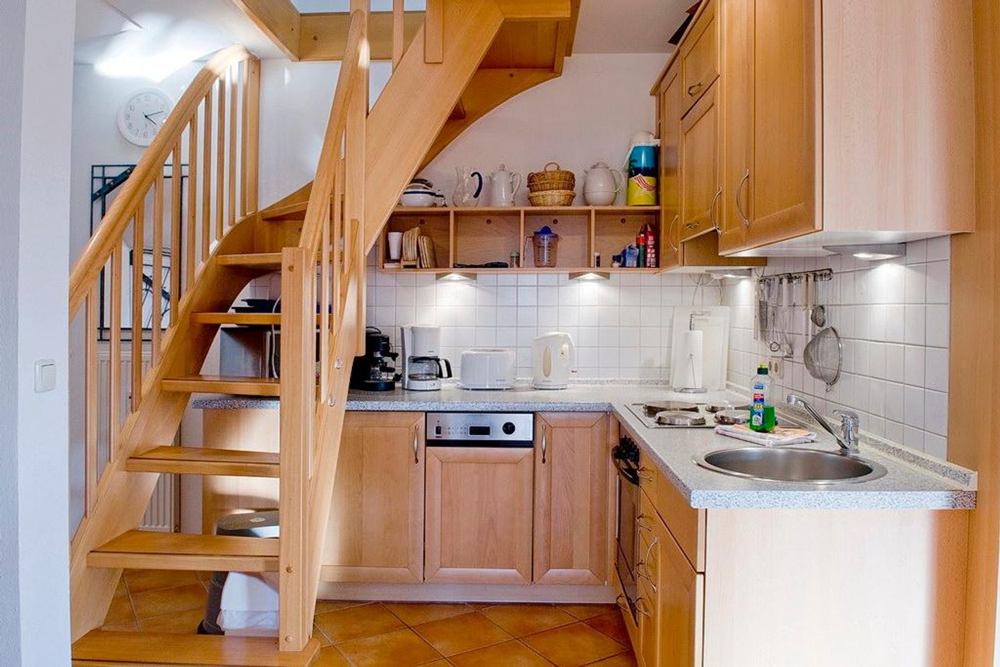 Meeresblick Meeresblick 507 Kühlungsborn - Küchenzeile mit Mikrowelle