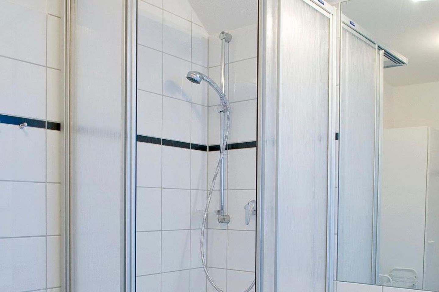 Meeresblick Meeresblick 507 Kühlungsborn - Badezimmer mit Dusche