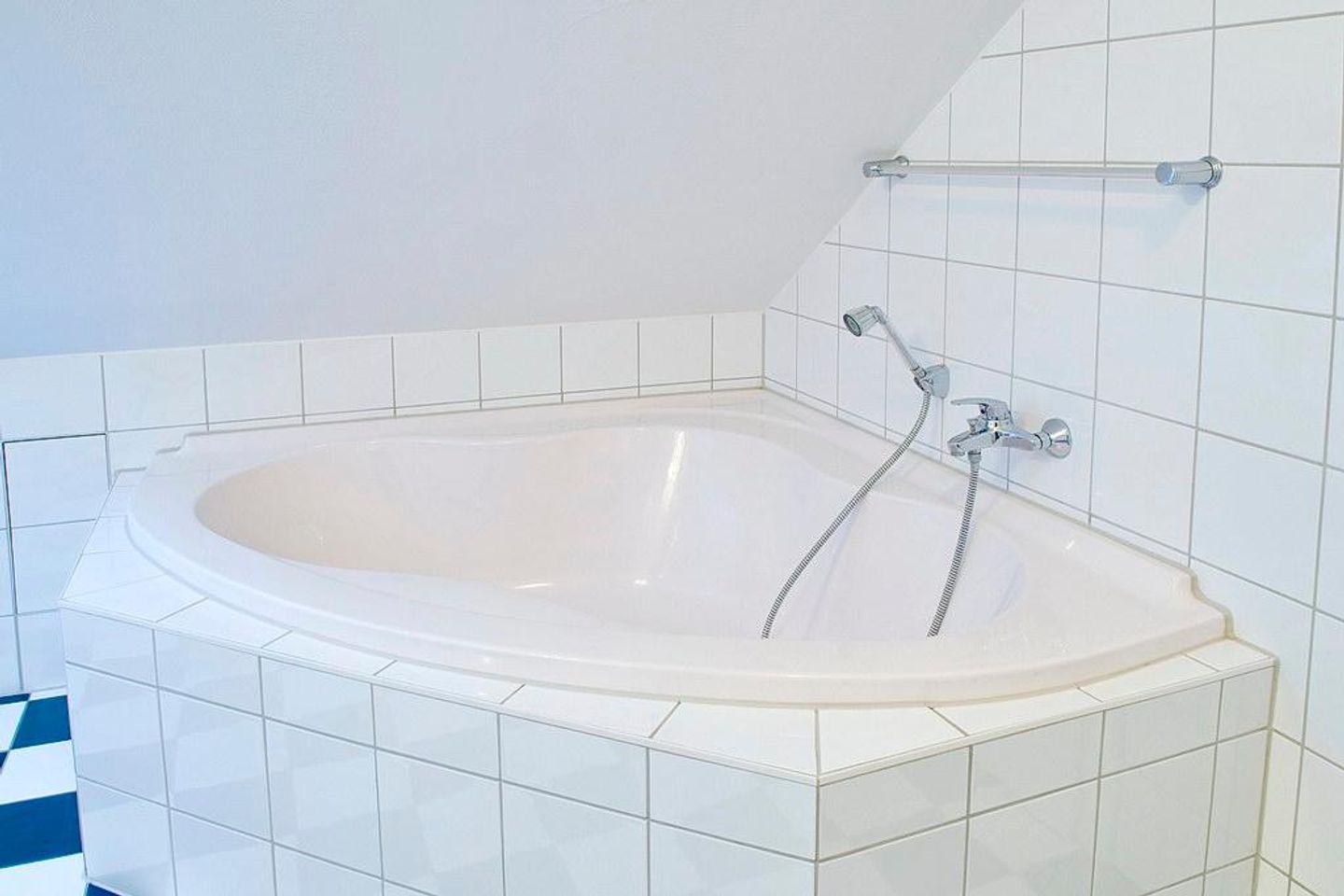 Meeresblick Meeresblick 507 Kühlungsborn - Badezimmer mit Badewanne