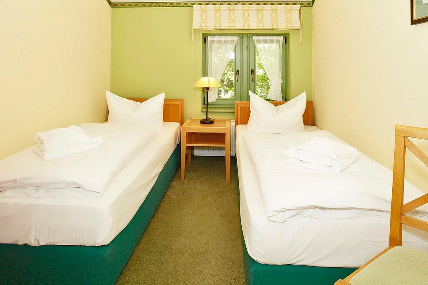 Villa am Ostseestrand Villa am Ostseestrand 311 Usedom - Schlafzimmer mit zwei Einzelbetten