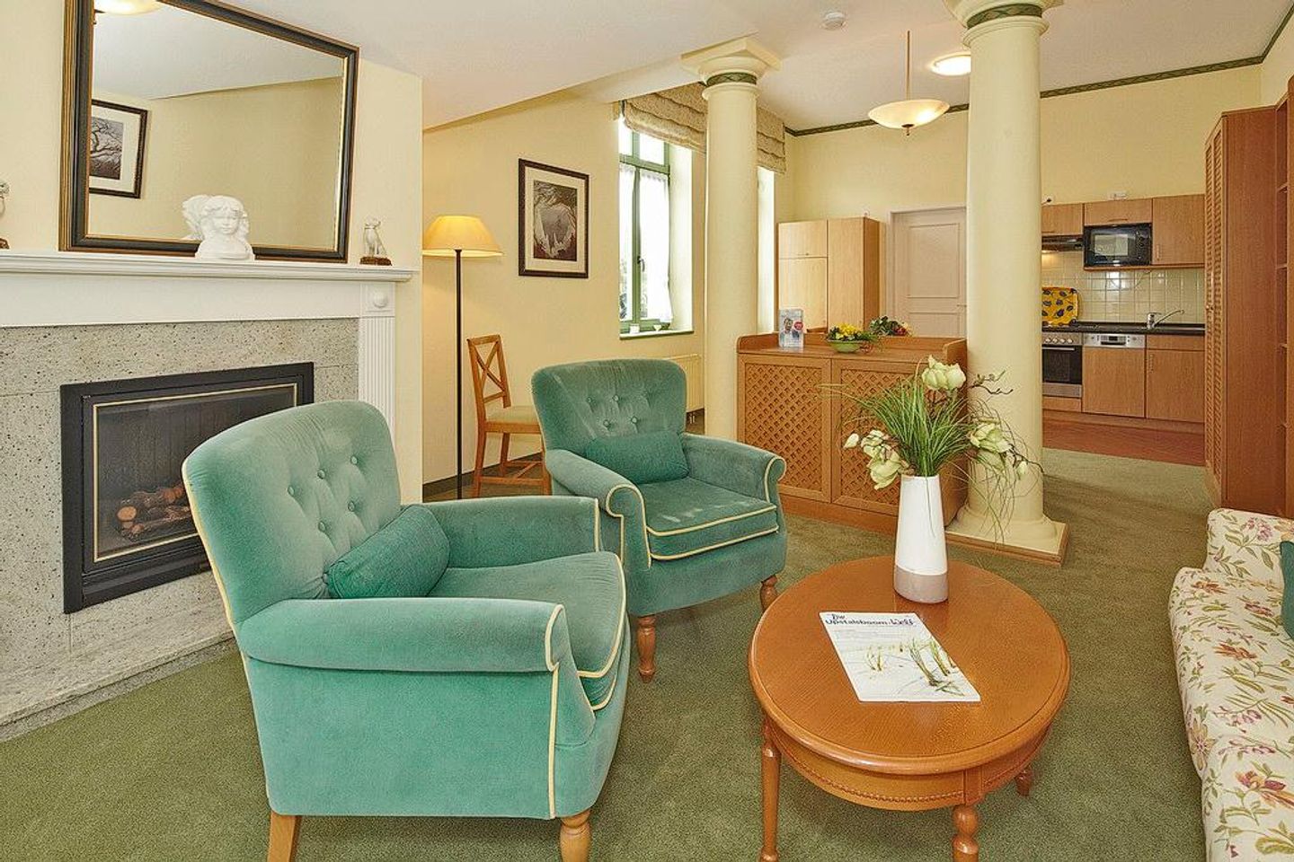 Villa am Ostseestrand Villa am Ostseestrand 311 Usedom - Wohn-Essbereich mit Couch