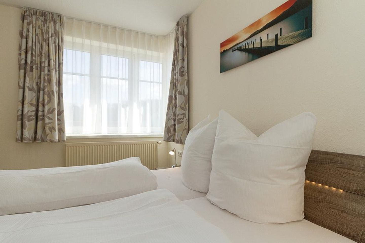 Strandschlösschen Strandschlösschen 17 Kühlungsborn - Schlafzimmer mit Doppelbett