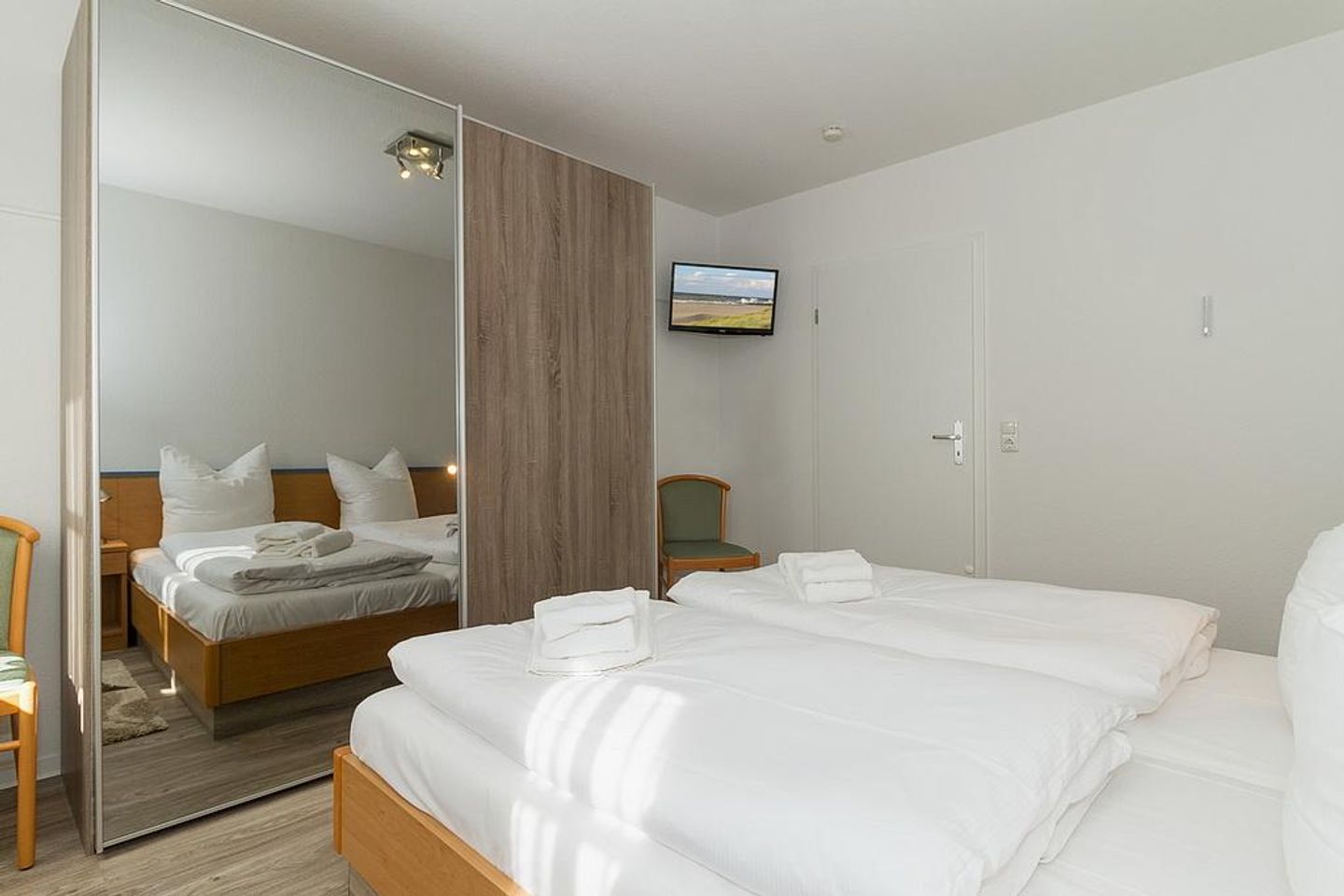 Strandschlösschen Strandschlösschen 09 Kühlungsborn - Schlafzimmer mit Doppelbett