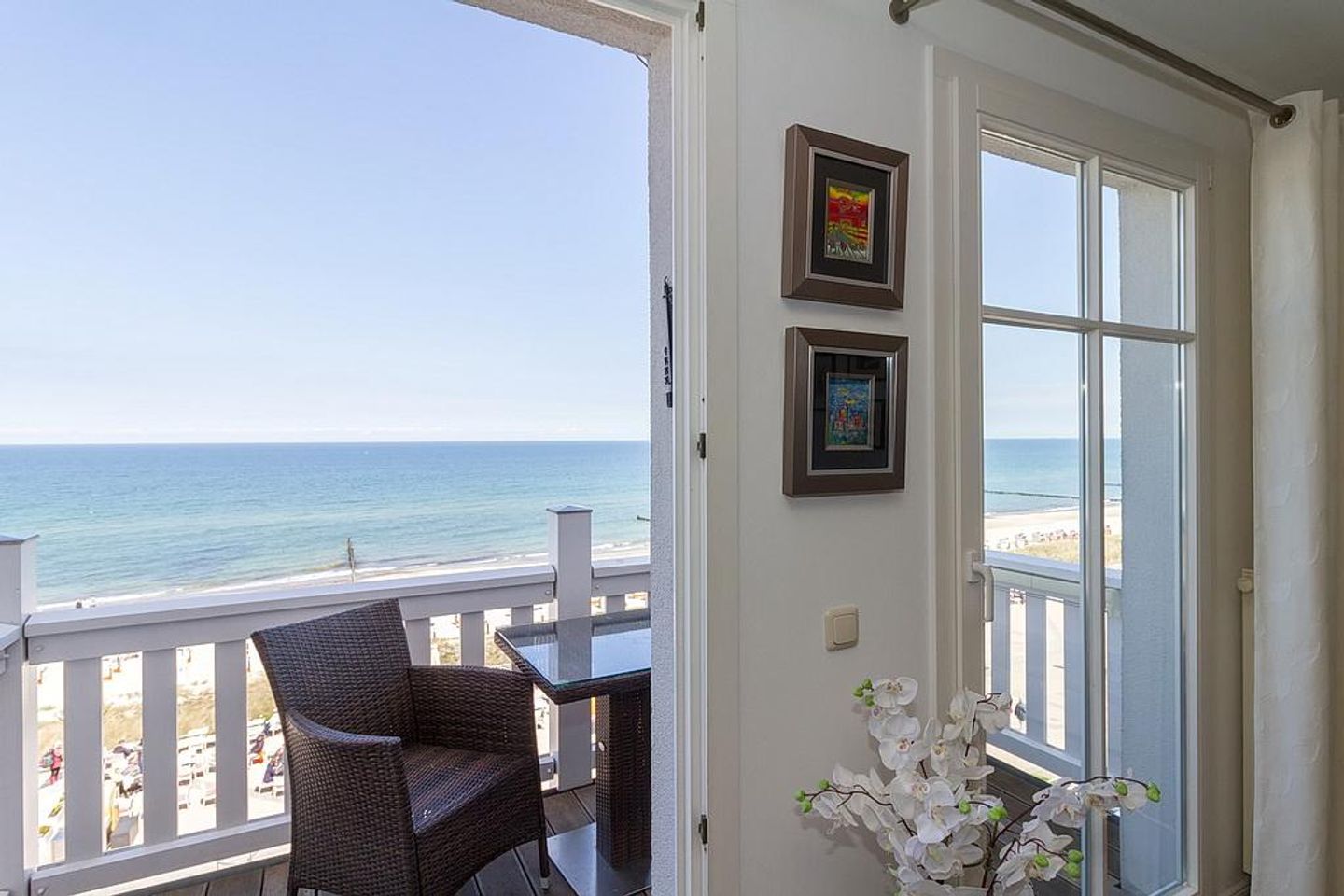 Meeresblick Meeresblick 420 Kühlungsborn - Balkon mit Gartenmöbeln