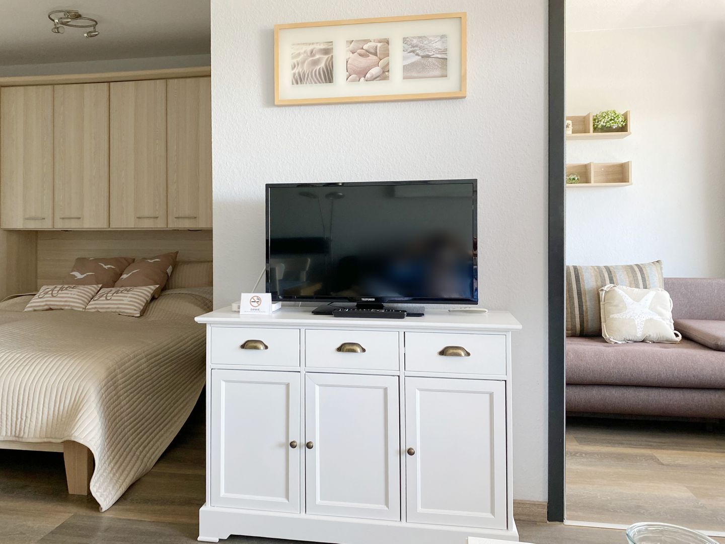 Kaiserhof Apartment 206, Typ H  - TV / Multimedia