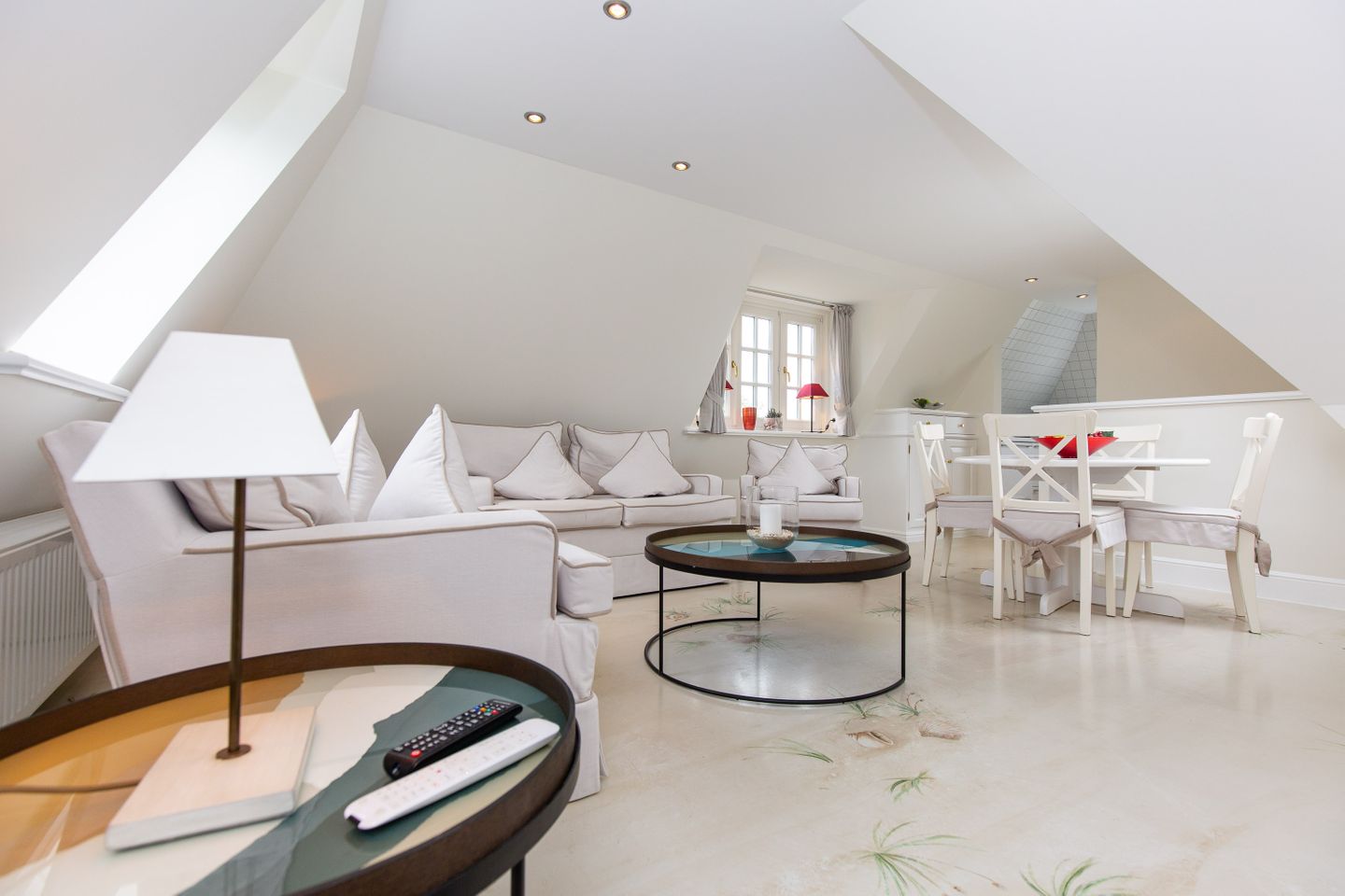 Abaqo Appartements 02 Weidenstieg 5 Wenningstedt - Wohnzimmer