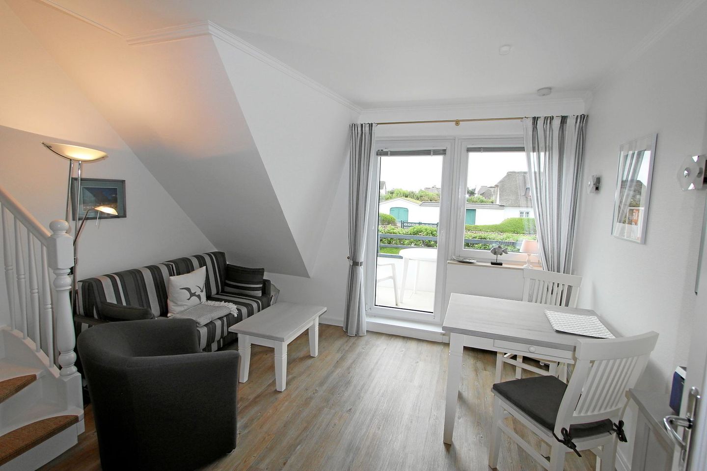 Neptun - Dünenstr. 2, App. 7 Wenningstedt - Wohnzimmer