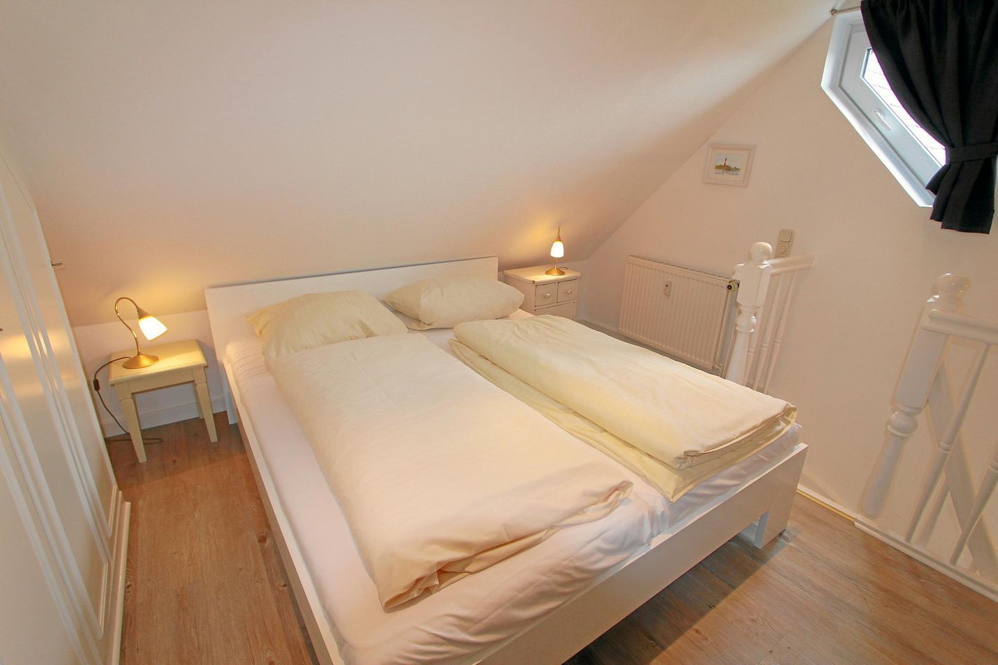 Neptun - Dünenstr. 2, App. 7 Wenningstedt - Schlafzimmer