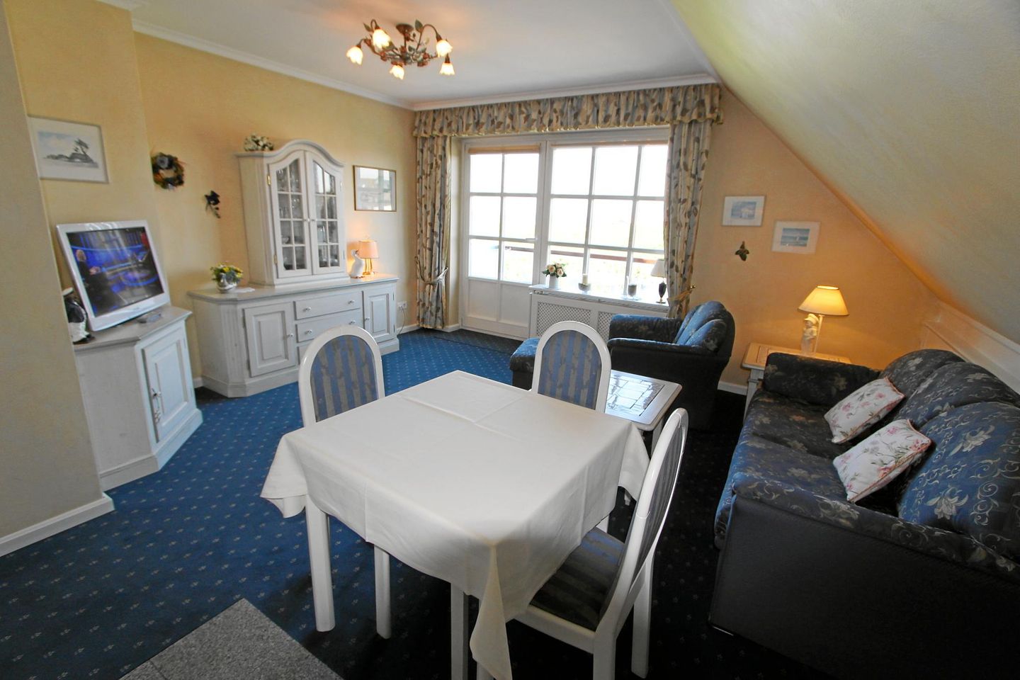 Dünenblick III  - Dünenstr. 7, App. 8 Wenningstedt - Wohnzimmer