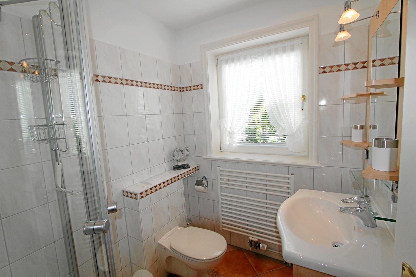 Südwind - Osterweg 51, App. 1 Wenningstedt - Badezimmer