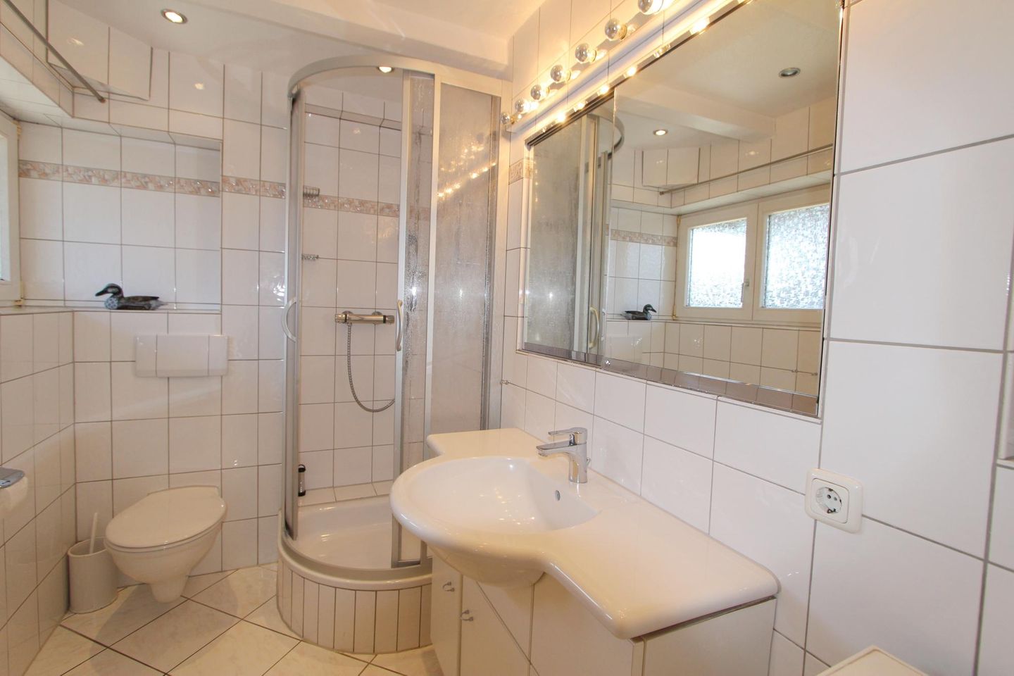 Residenz Nikolas- Grenzweg 12, App. 2 Wenningstedt - Badezimmer