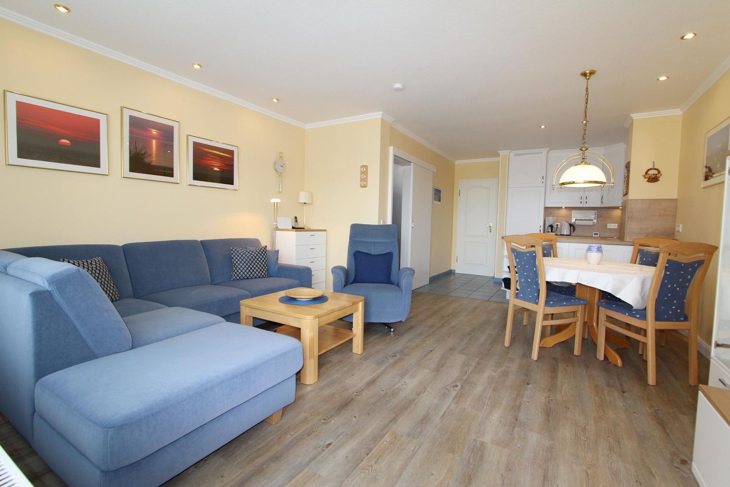  Trutz blanker Hans  - Dünenstr. 19, App. 9 Wenningstedt - Wohnzimmer