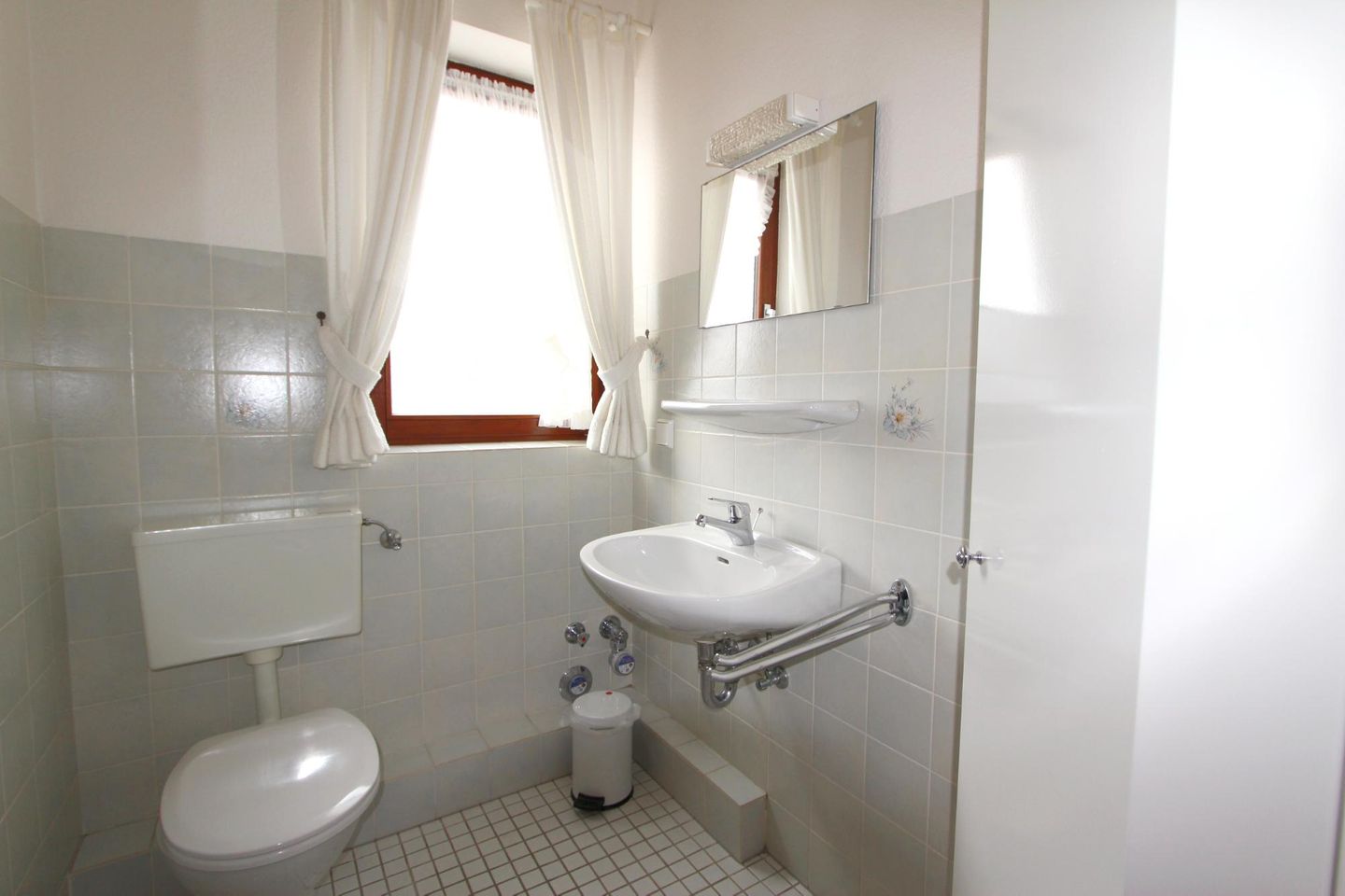 Risgap 18A, App. 1 Wenningstedt - Gäste-WC