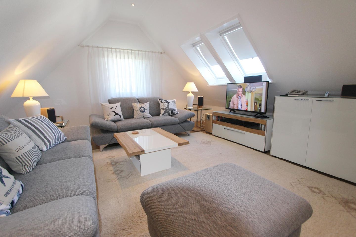 Atlantik  - Strandstr. 17, App. 24A Wenningstedt - Wohnzimmer