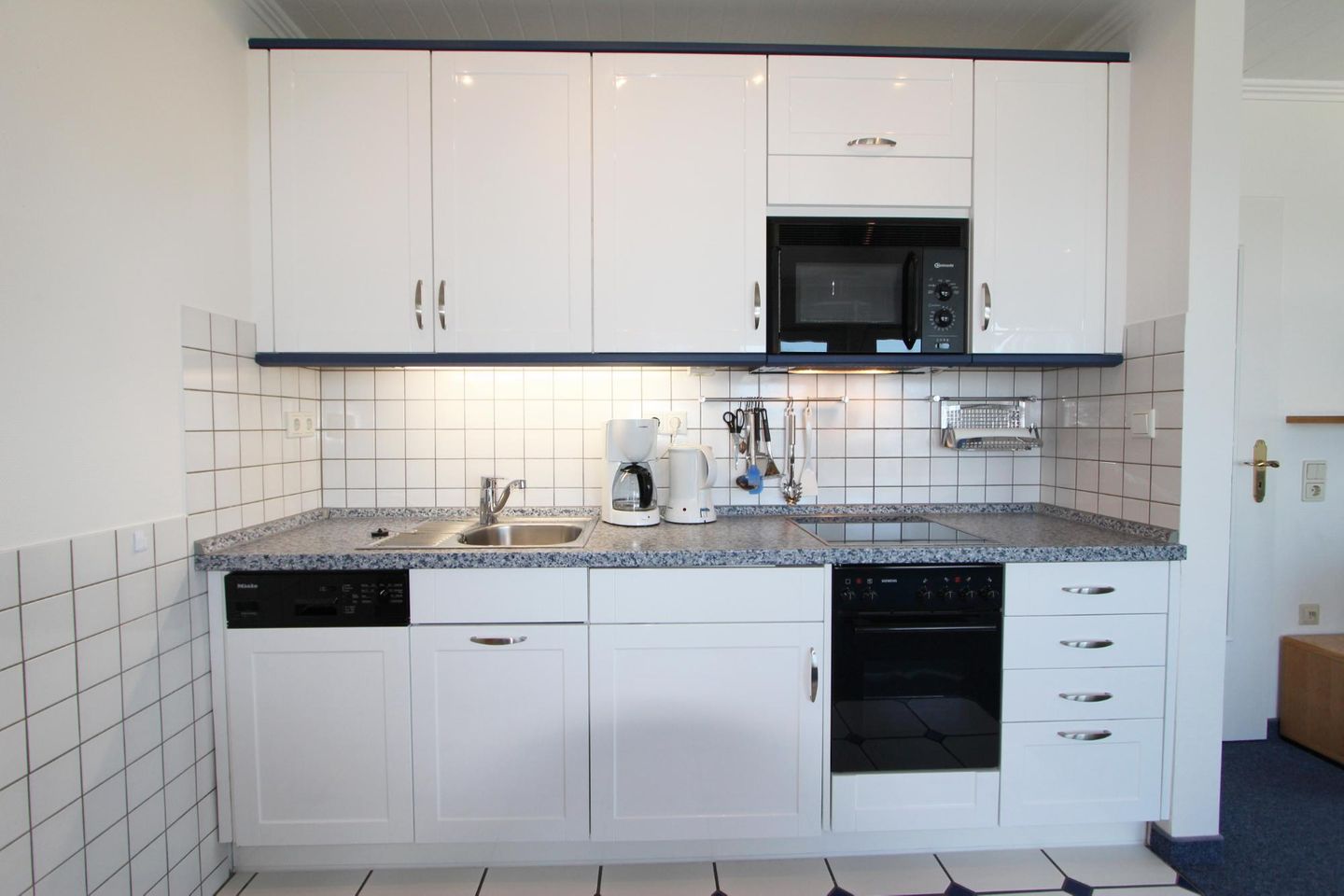 Wonningstair  - Dünenstr. 19, App. 6 Wenningstedt - Küche / Küchenzeile