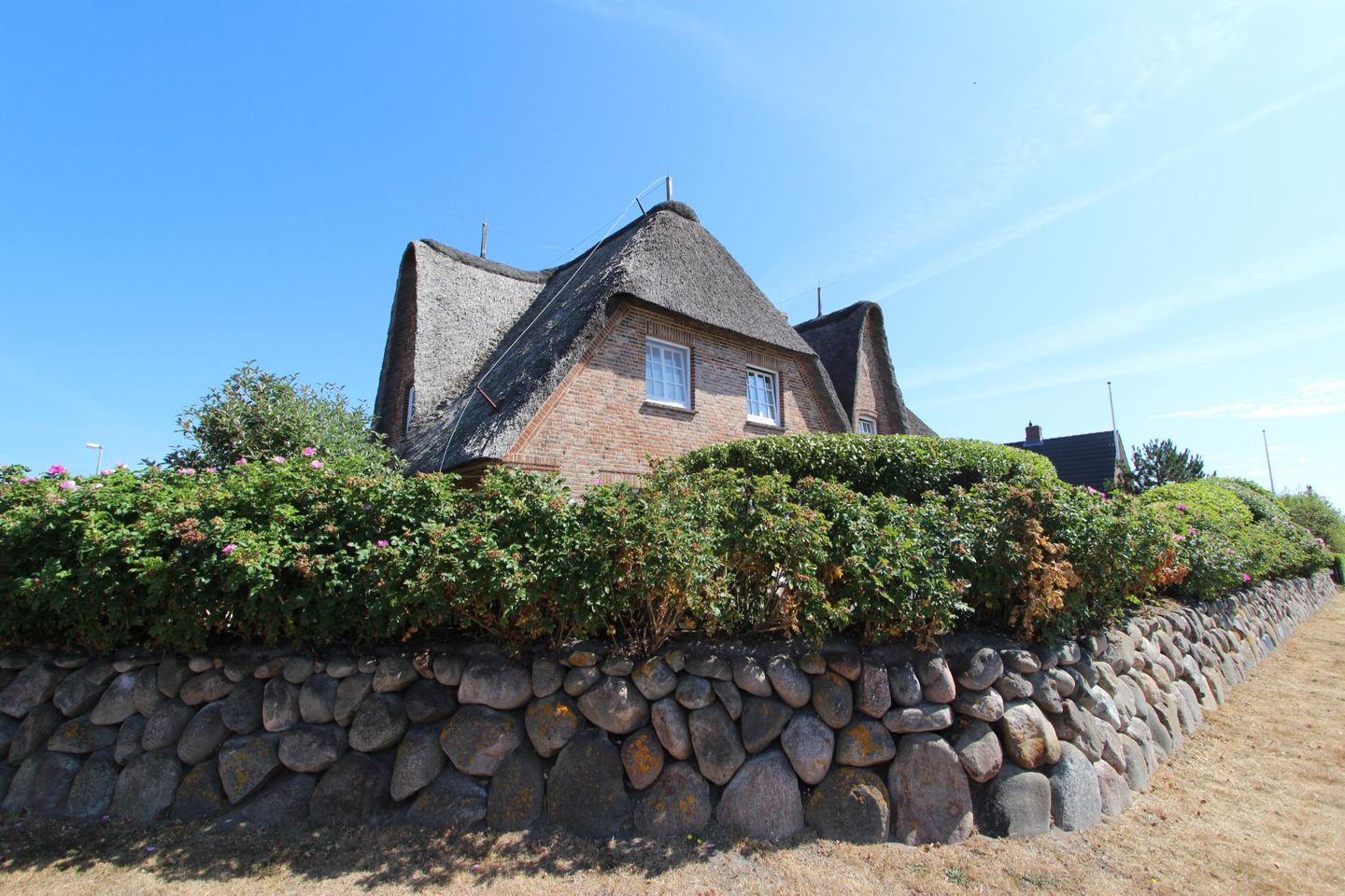 Haus Meeresbrise - Westerstr. 26a, App. 4 Wenningstedt - Hauptansicht