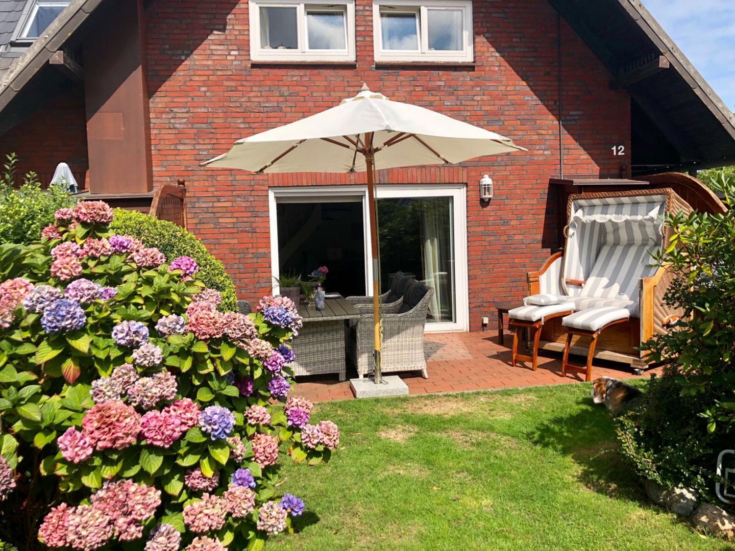 Residenz Nikolas- Grenzweg 12, App. 2 Wenningstedt - Garten