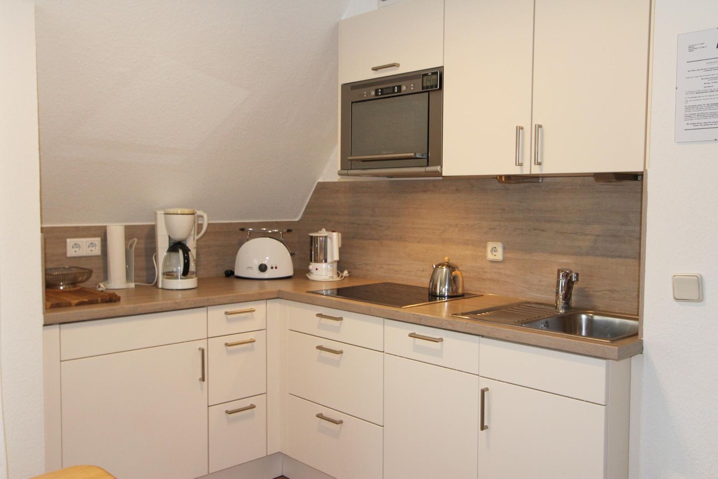 Maike  - Feldmarkstr. 16, App. 4 Wenningstedt - Küche / Küchenzeile