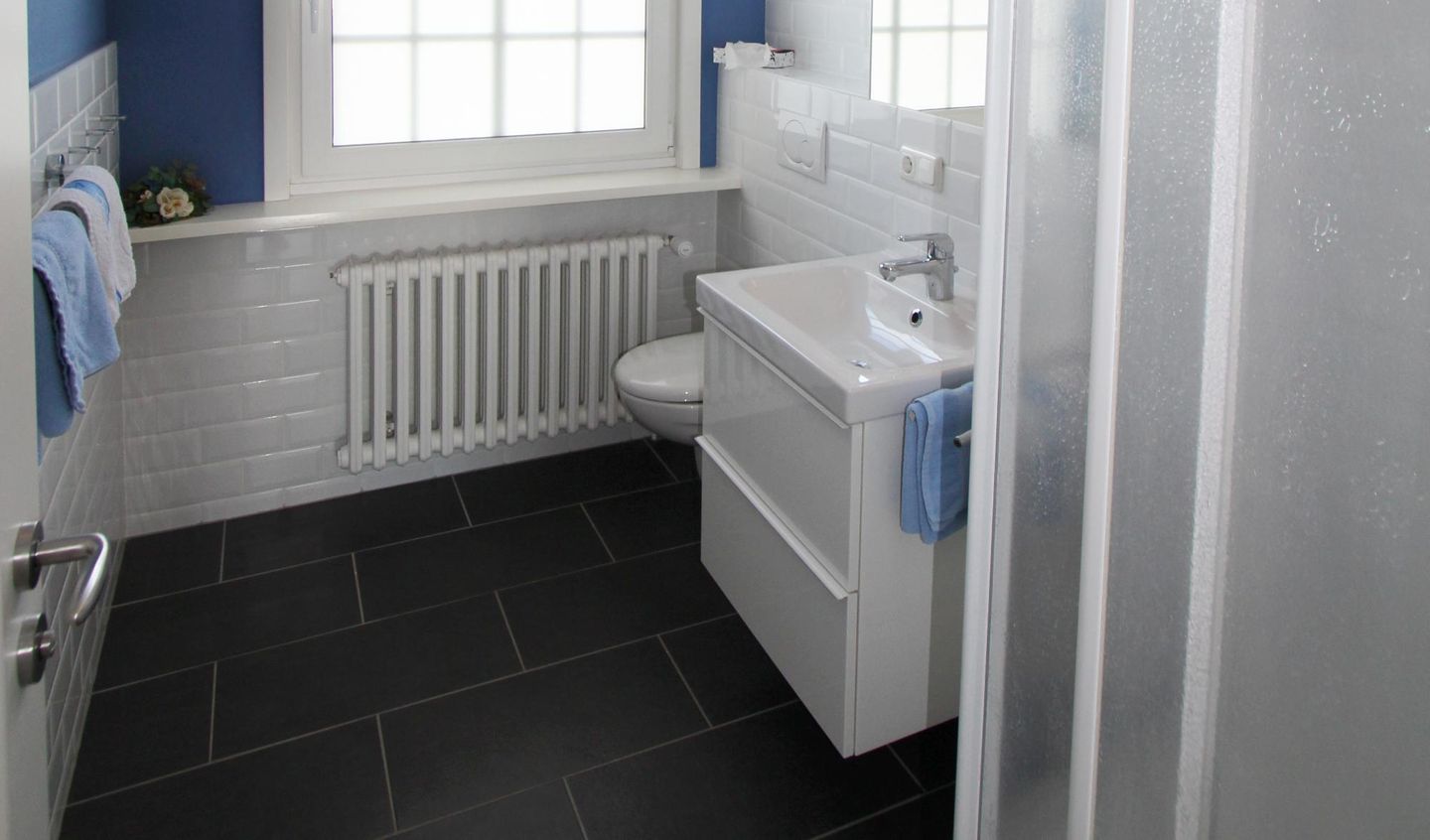 Steffi - Ostmarkstr. 20, App. 2 Wenningstedt - Badezimmer