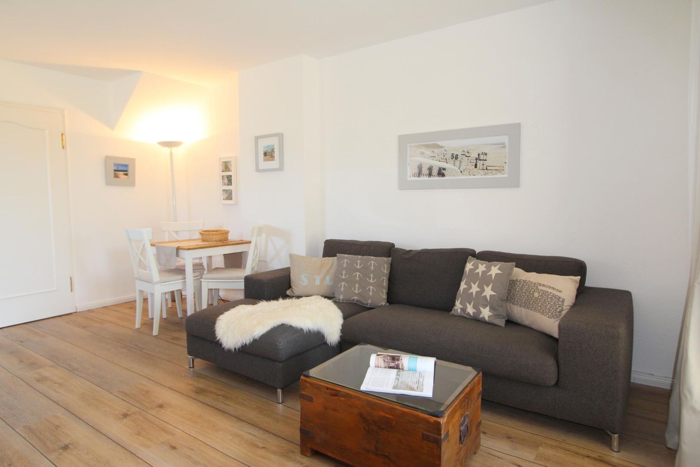 Frisia - Mittelweg 13, App. G Wenningstedt - Wohnzimmer