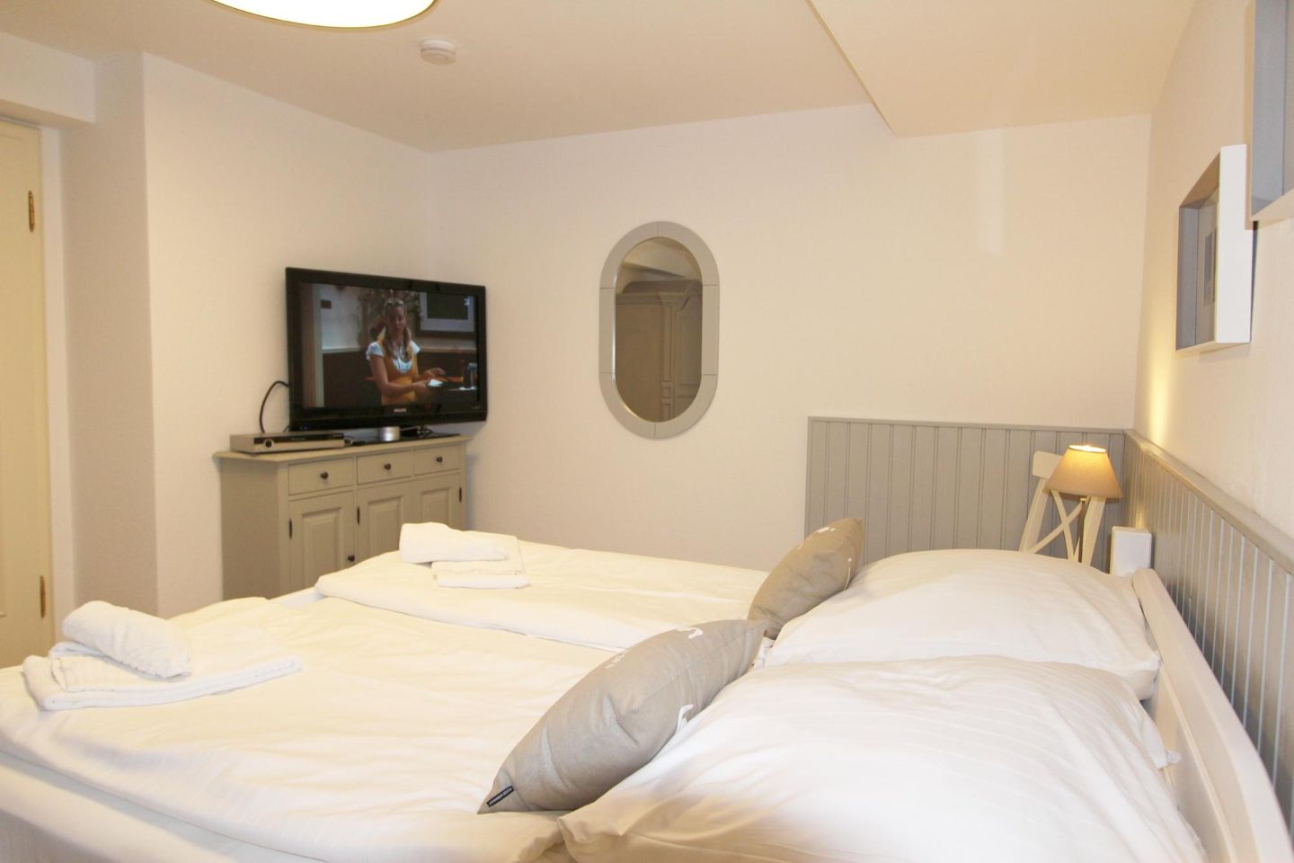 Frisia - Mittelweg 13, App. G Wenningstedt - Schlafzimmer