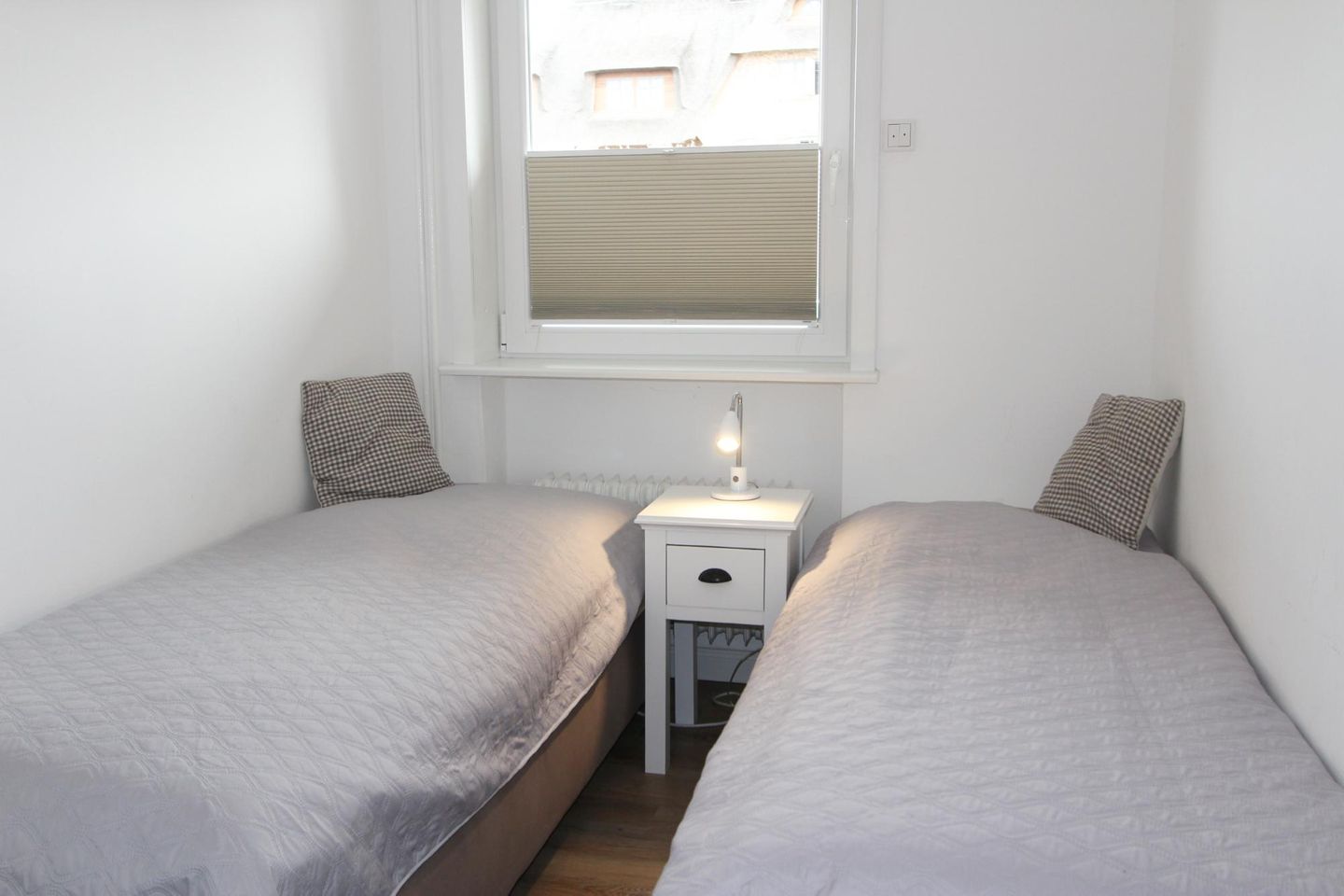 Steinburg   - Dünenstr. 6, App. 8 Wenningstedt - Schlafzimmer