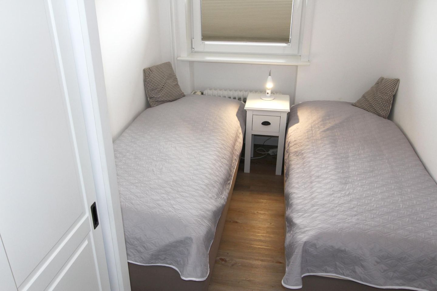 Steinburg   - Dünenstr. 6, App. 8 Wenningstedt - Schlafzimmer