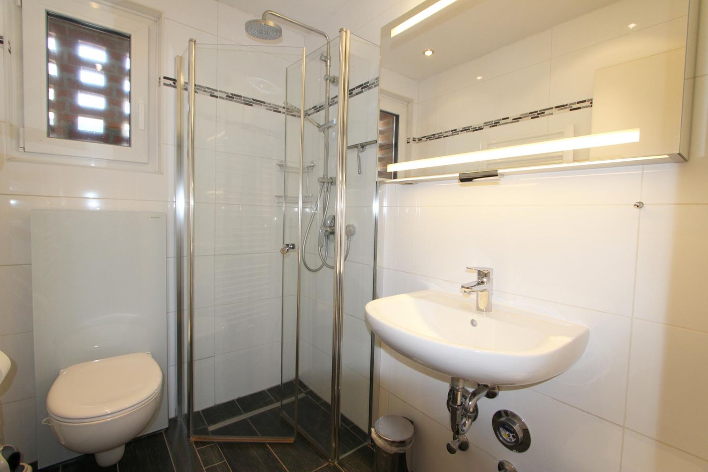 Nordseeblick II  - Dünenstr. 21, App. 1 Wenningstedt - Badezimmer