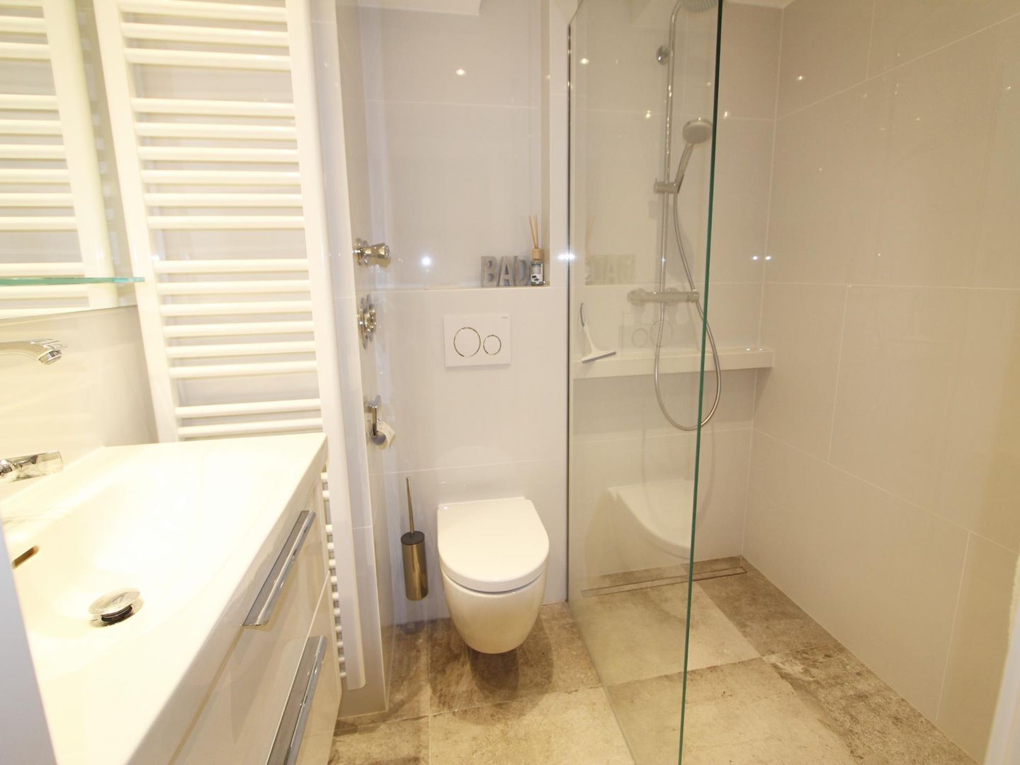 Kaeptn Teunis - Westerhörn 5, App. C Wenningstedt - Badezimmer