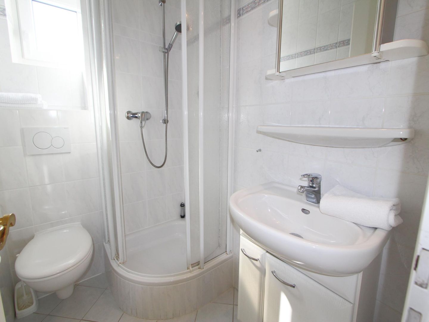 Dünenstraße 29A, EG links Wenningstedt - Badezimmer