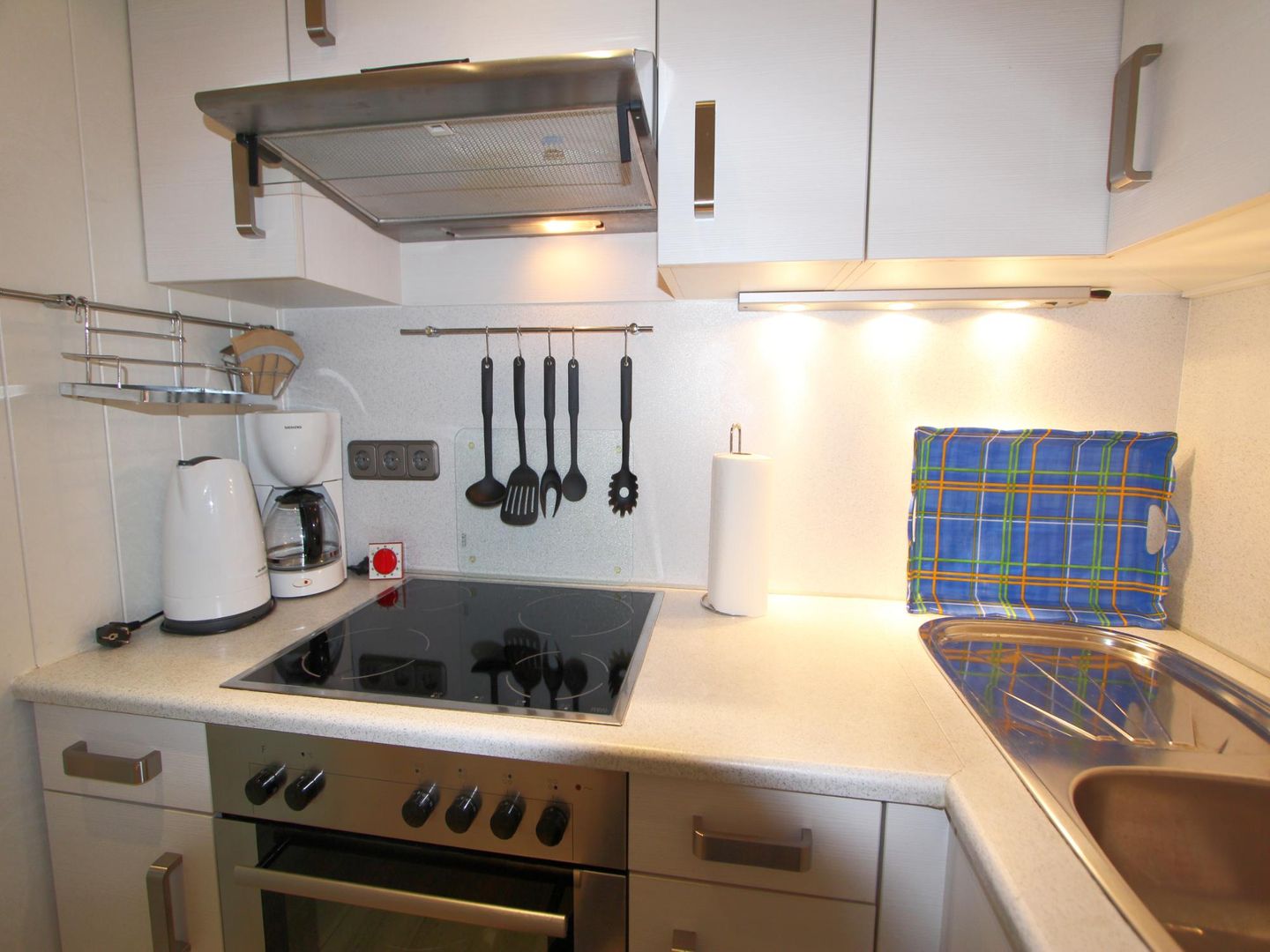 Dünenblick II  - Hochkamp 14, App. 7 Wenningstedt - Küche / Küchenzeile