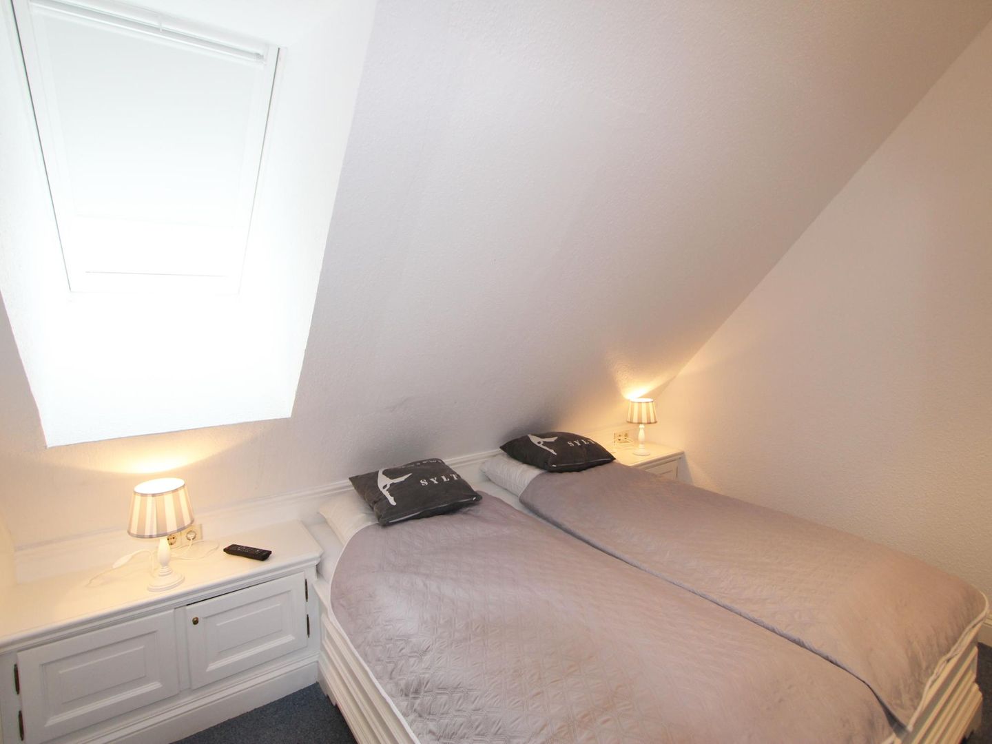 Nordseeblick II  - Dünenstr. 21, App. 5 Wenningstedt - Schlafzimmer