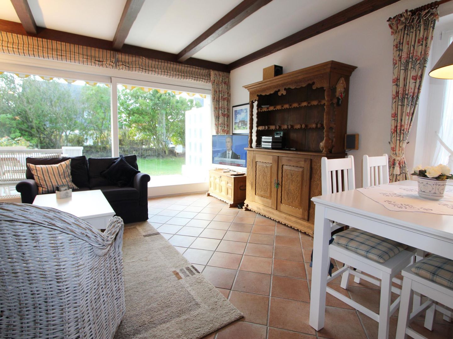 Christian  - Im Grund 21, App. 59 Wenningstedt - Wohnzimmer