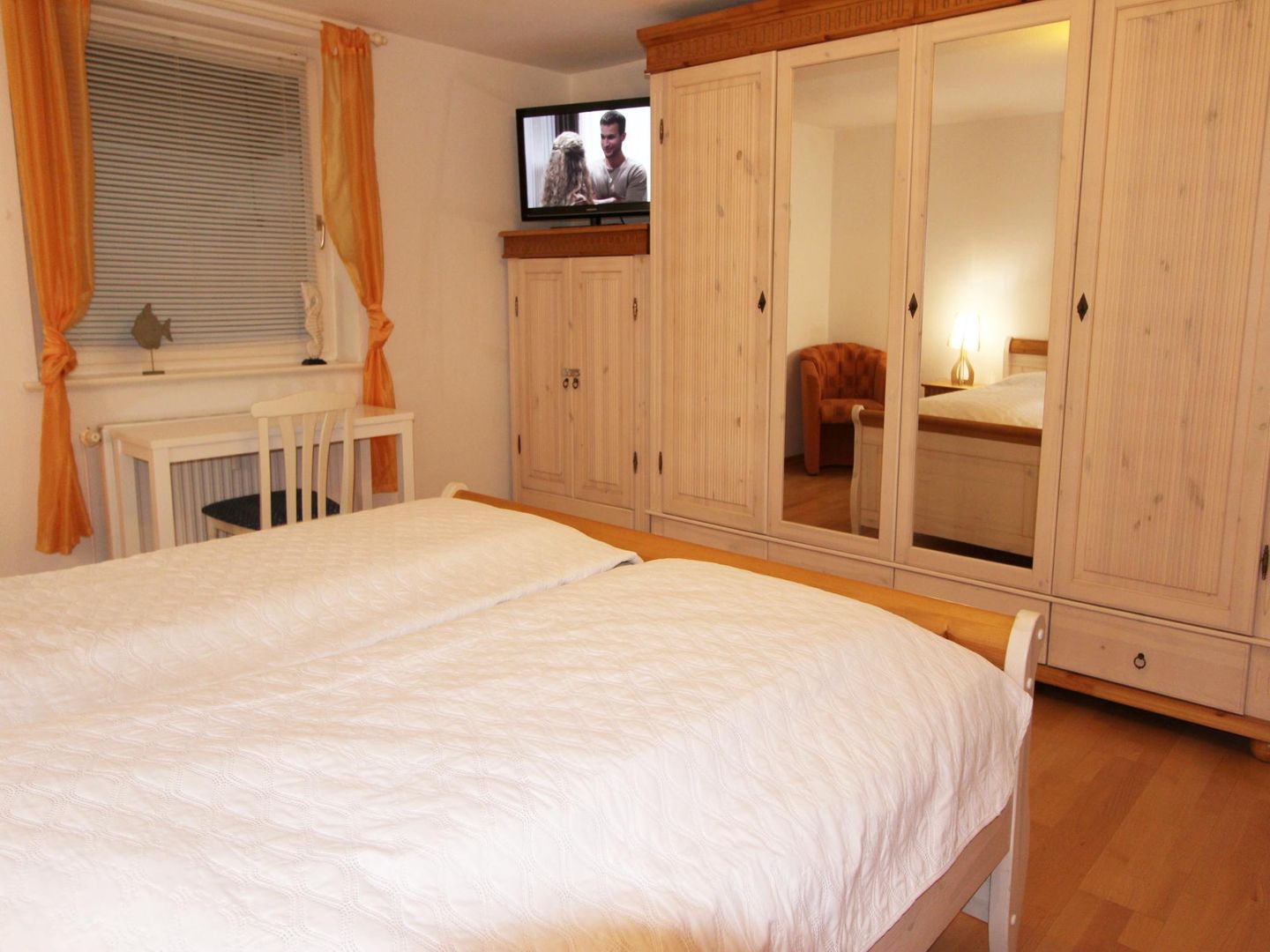 Harmony - Osterweg 52, App. 1 Wenningstedt - Schlafzimmer