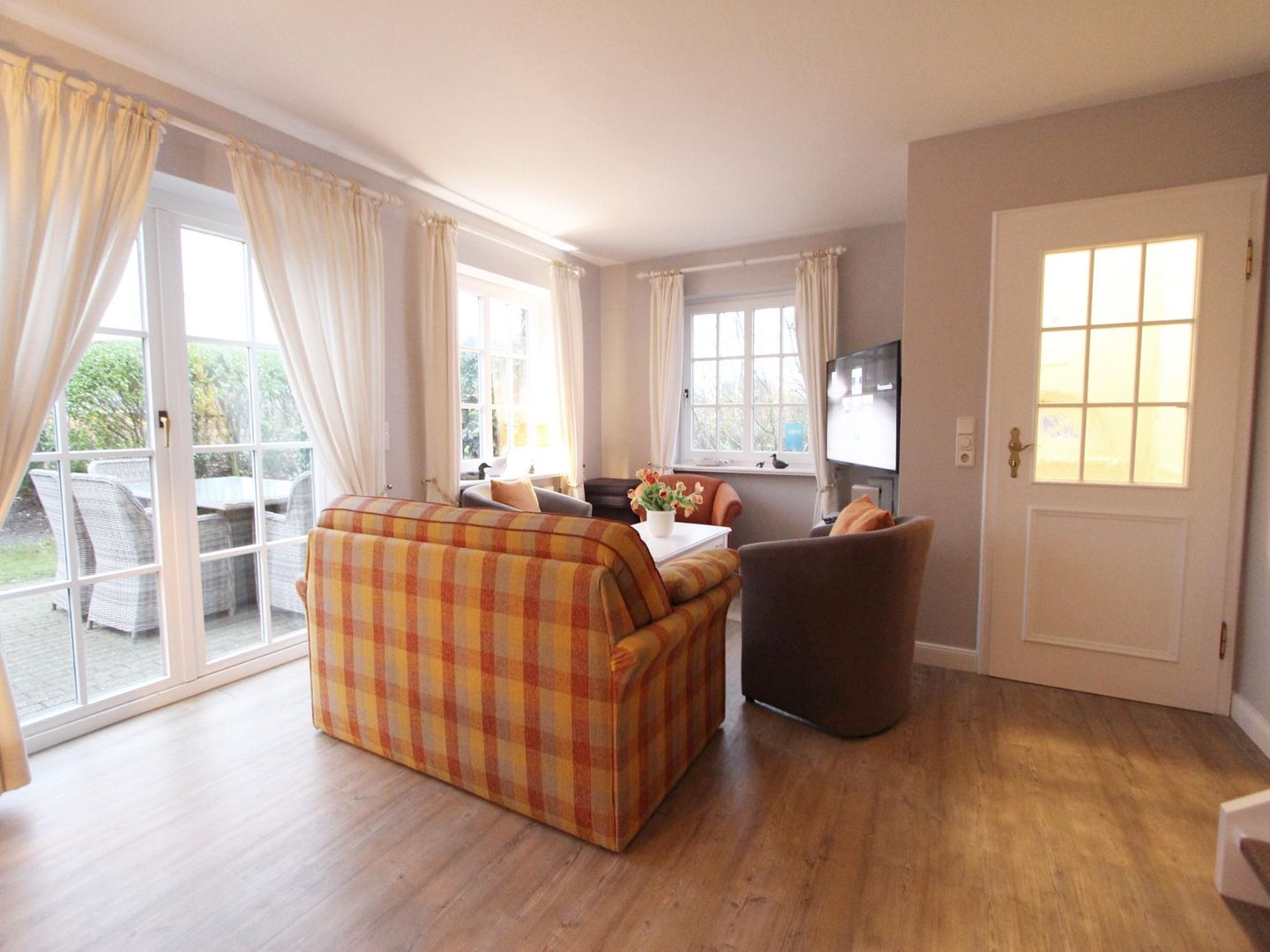 Haus Meeresbrise - Westerstr. 26a, App. 4 Wenningstedt - Wohnzimmer