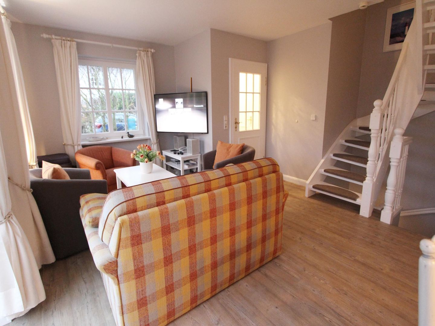 Haus Meeresbrise - Westerstr. 26a, App. 4 Wenningstedt - Wohnzimmer