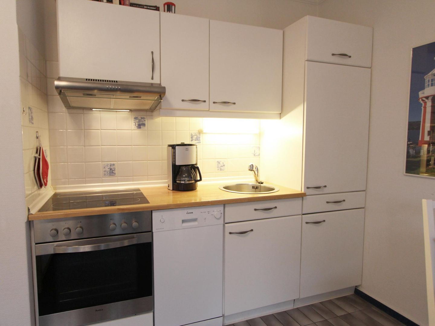 Abendwind - Ostmarkstr. 2, App. 2 Wenningstedt - Küche / Küchenzeile
