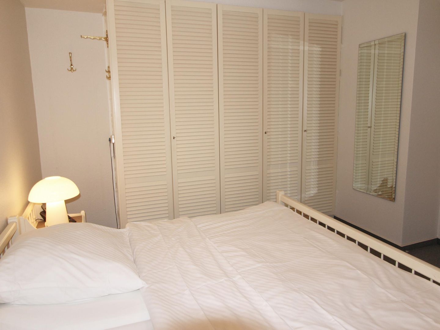  Frisia - Mittelweg 13, App. F Wenningstedt - Schlafzimmer