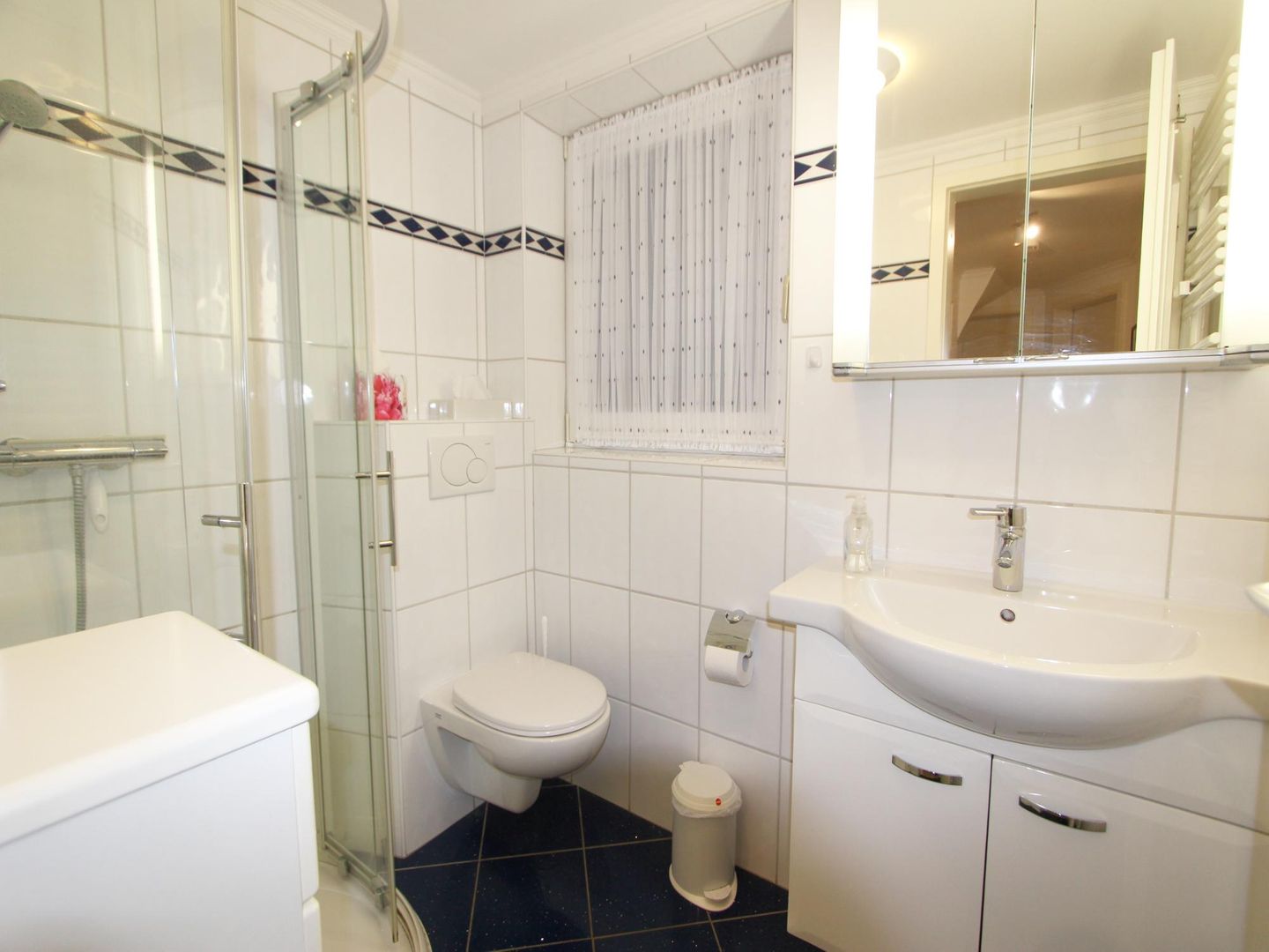 Trutz blanker Hans  - Dünenstr. 19, App. 7 Wenningstedt - Badezimmer