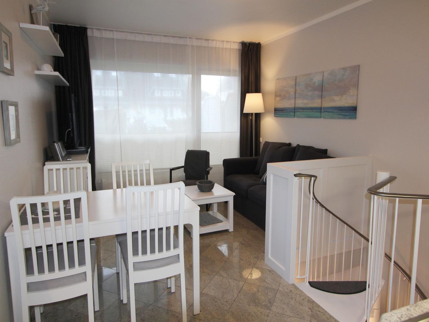 Im Grund 25, App. 1 Wenningstedt - Wohnzimmer