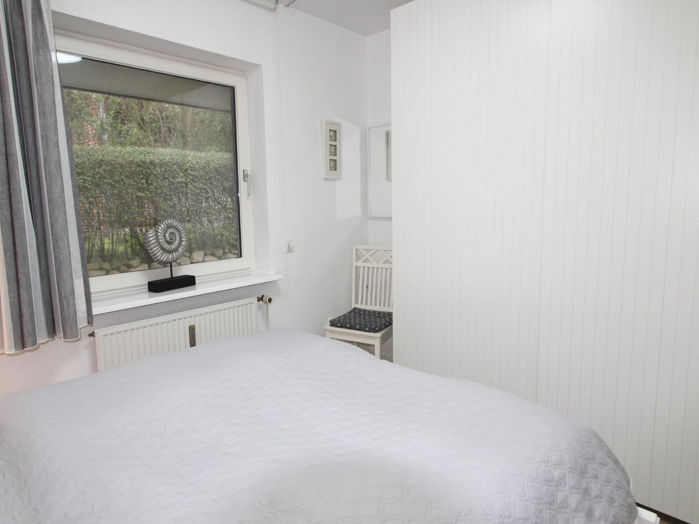 Im Grund 25, App. 1 Wenningstedt - Schlafzimmer