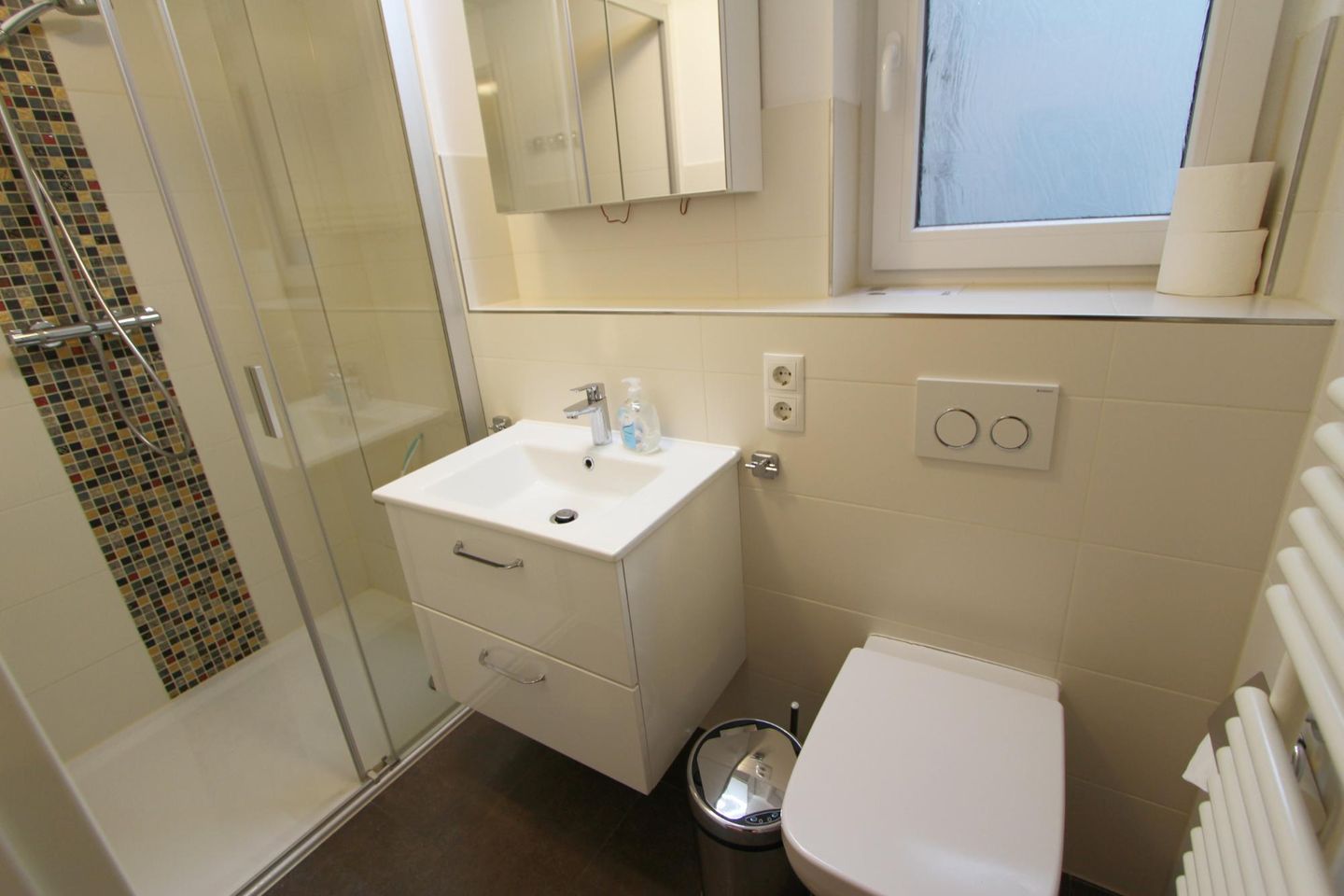 Neptun - Dünenstr. 2, App.5 Wenningstedt - Badezimmer