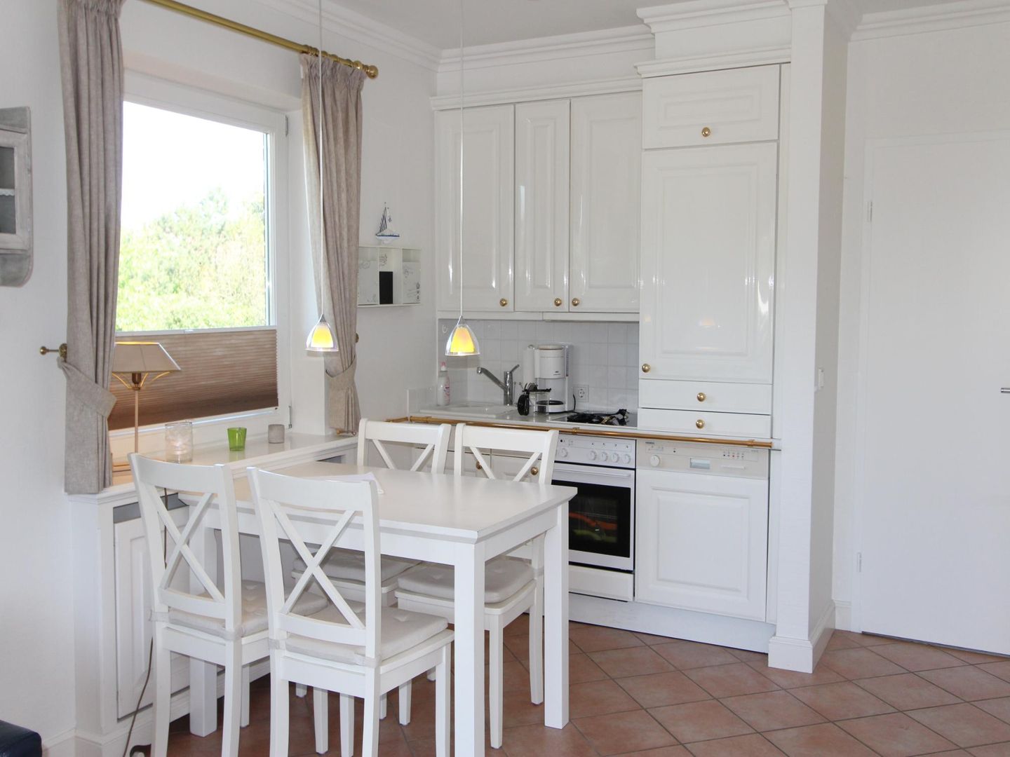 Feldmarkstraße 4 f Wenningstedt - Küche / Küchenzeile