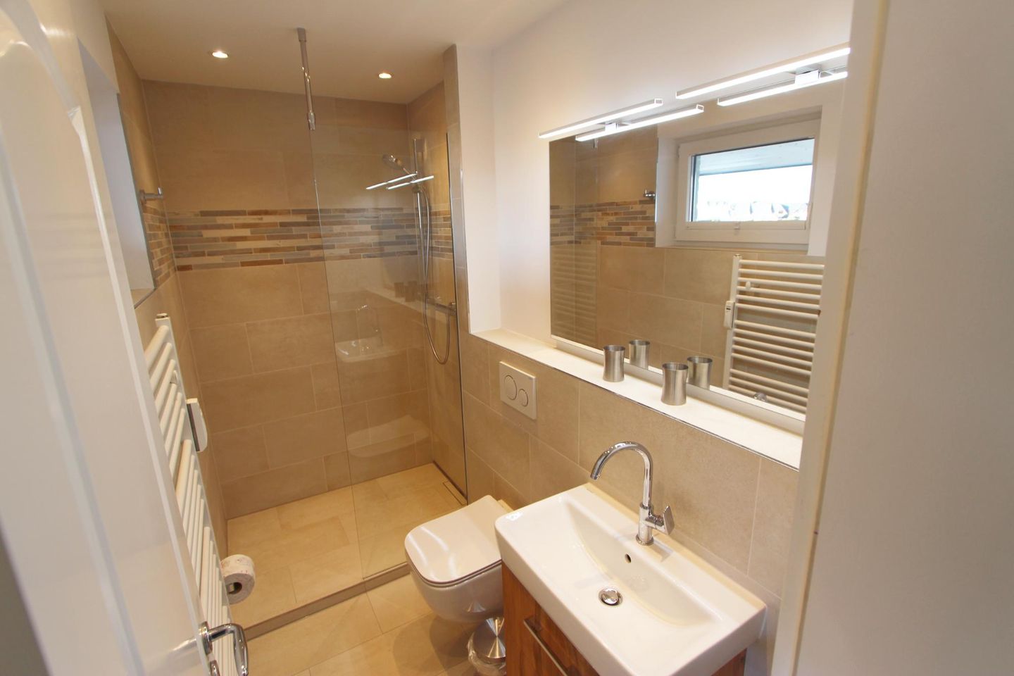 Schloss am Meer  - Dünenstr. 27, App. 24 Wenningstedt - Badezimmer