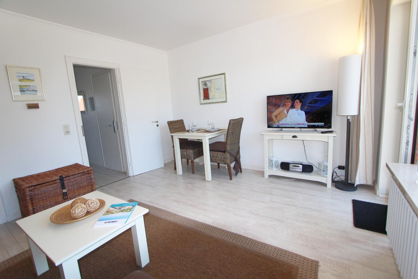  "Kleine Heimat" - Dünenstr. 31 B, EG rechts Wenningstedt - Wohnzimmer