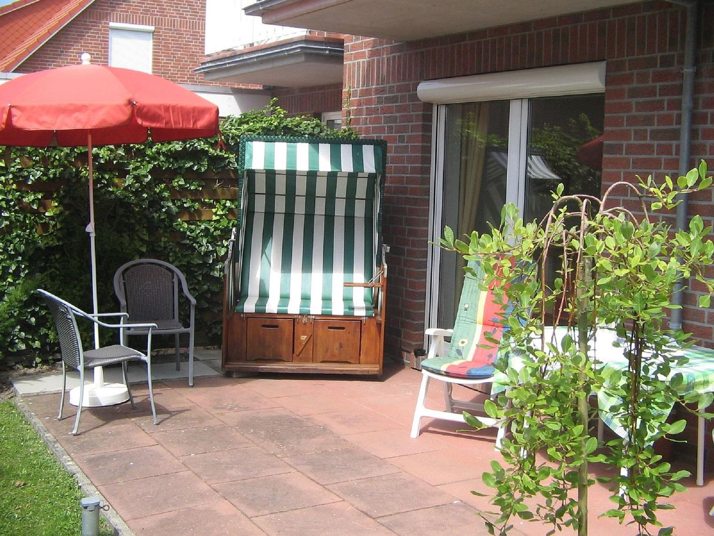  Ferienwohnung Am Harlebogen 10 Whg. 2 Carolinensiel - Gartenblick